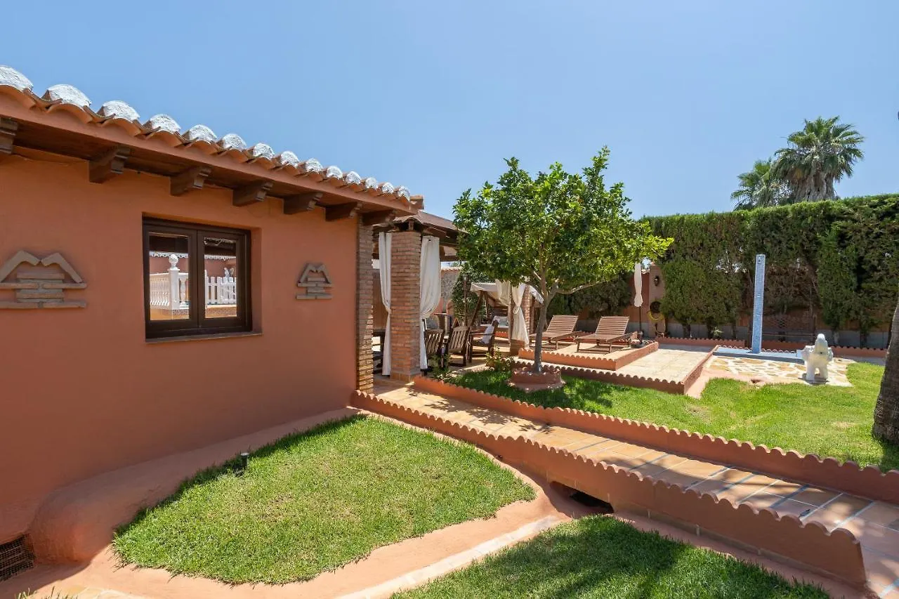 Villa Torres מוטריל 0*,