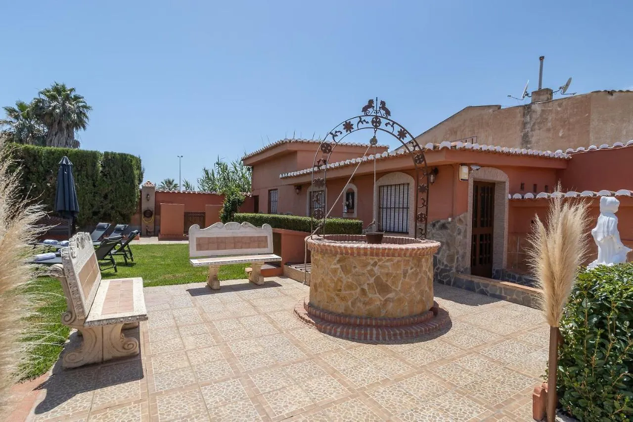 Villa Torres מוטריל
