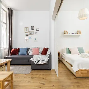 pacoorsis-homey-cosy-apartment-in-the-city-center.inbudapesthotels.com/